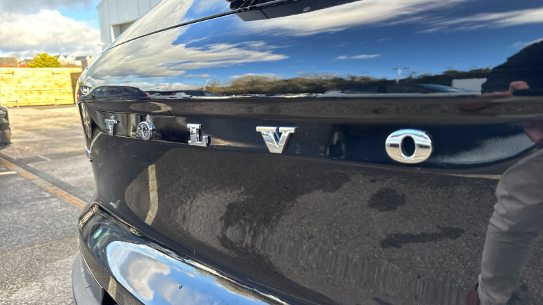 Volvo XC40 2.0 B4P Plus Dark 5dr Auto Petrol Estate